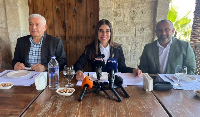 Altuğra UBP'den istifa etti, Halkın Partisi bombasını patlattı!