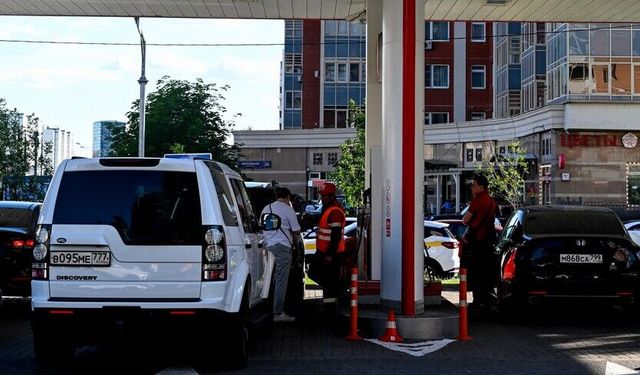 Rusya’da Akaryakıt Krizi Büyüyor