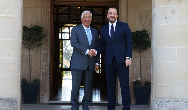Hristodulidis, AB'nin Kıbrıs Sürecindeki Rolünü Antonio Costa ile Görüştü