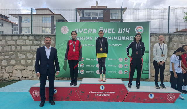 Elif Akgün Türkiye ikincisi oldu