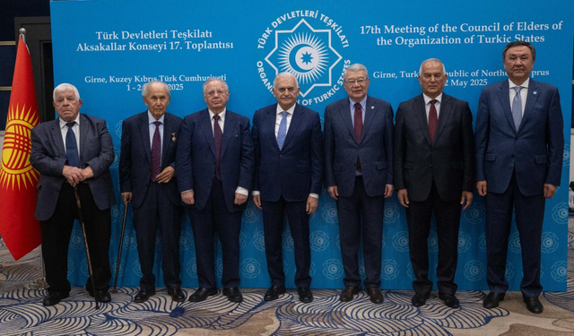 TDT Aksakallar Konseyi Toplandı: KKTC’yi Oktay Öksüzoğlu Temsil Etti