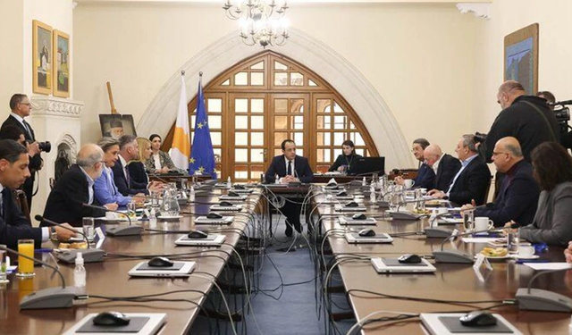 Rum Ulusal Konseyi Toplandı