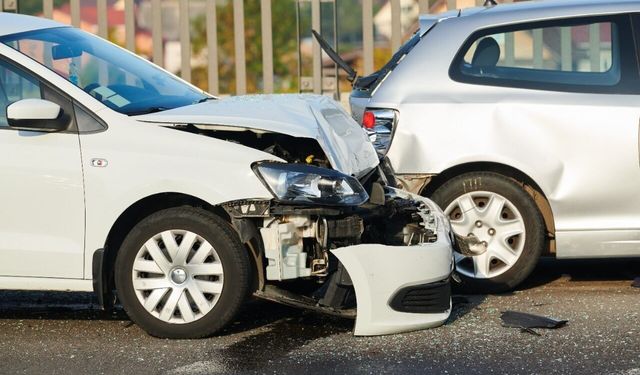 Güney Kıbrıs'ta yeni trafik kuralı: Aracını çekmeyene hapis yolu