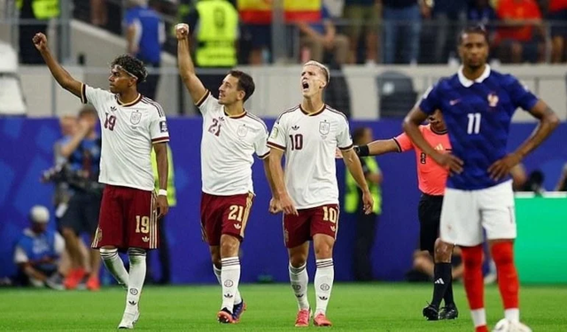 İspanya, Fransa'yı eleyerek Dünya Kupası'nda finale çıktı