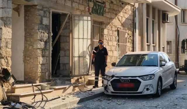 Limasol'da kültür merkezine bombalı saldırı