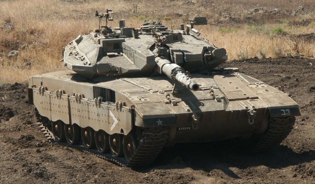 Rum Ordusu T-80’lerin Yerine İsrail Yapımı Merkava Tanklarını Değerlendiriyor