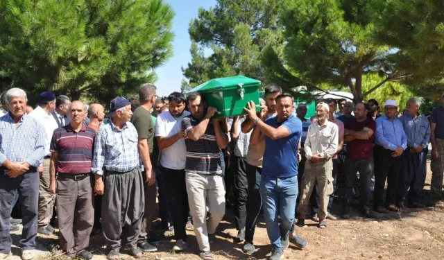 Filo Jet faciasında Şerif Özdemir eşinin yanına defnedildi