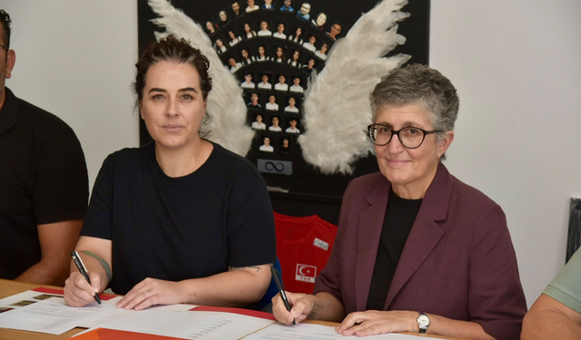 Şampiyon melekler adına 105 öğrenciye eğitim bursu