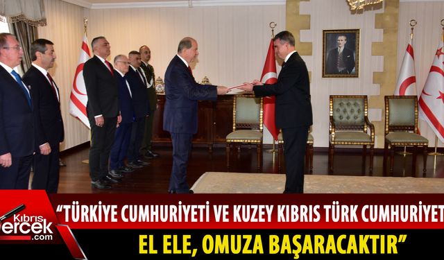 Türkiye Cumhuriyeti Lefkoşa Büyükelçisi Feyzioğlu, Cumhurbaşkanı Tatar’a güven mektubunu sundu