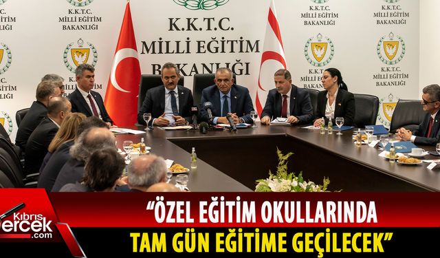 Milli Eğitim Bakanı Çavuşoğlu ve Türkiye Cumhuriyeti Milli Eğitim Bakanı Özer basın açıklaması yaptı
