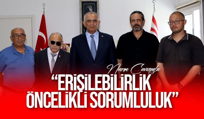 Çavuşoğlu, Engelliler Federasyonu heyetiyle görüştü