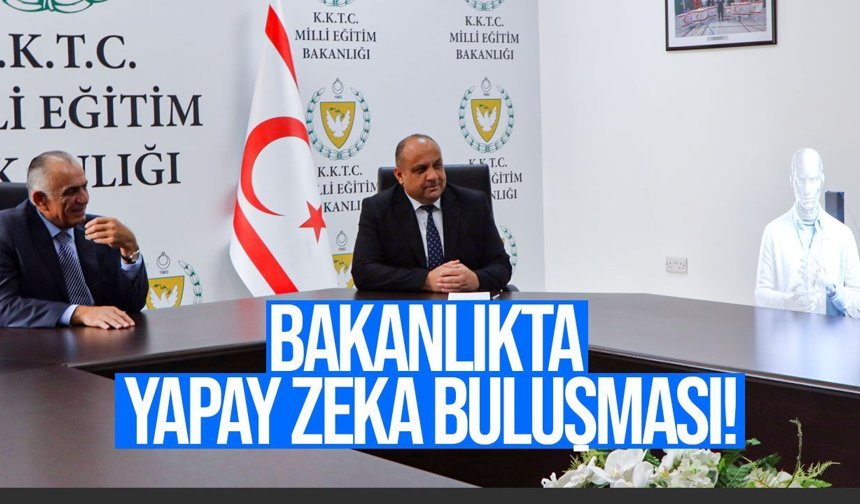Çavuşoğlu, yapay zeka akademisyeni Ai. Prof. DUX’u kabul etti