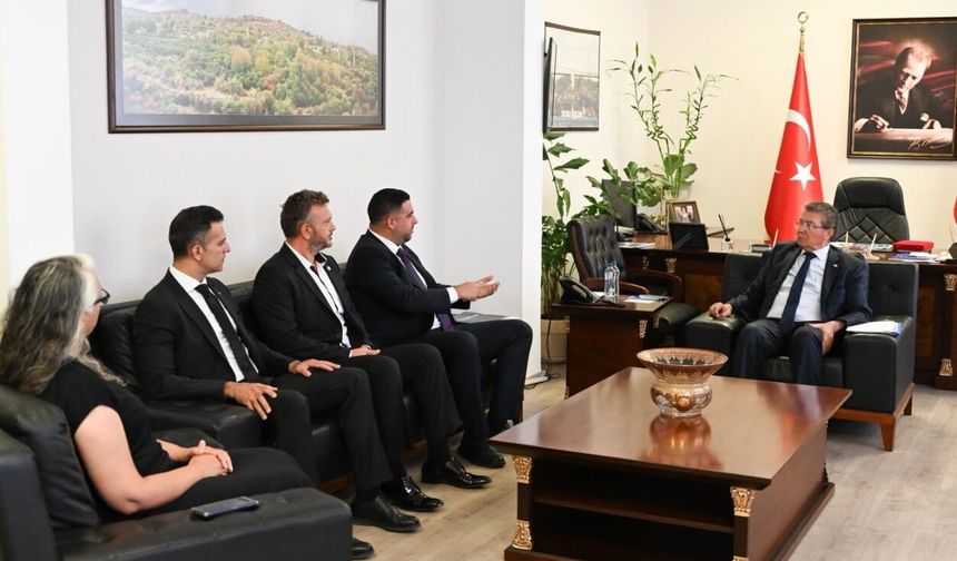 İnşaat Mühendisleri Odası’ndan Başbakan Ünal Üstel’e Ziyaret