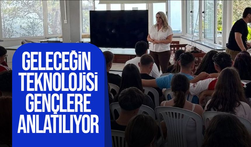 Gençlik Dairesi'nden gençlere "Yapay Zeka ile Geleceğe Hazır Ol" semineri