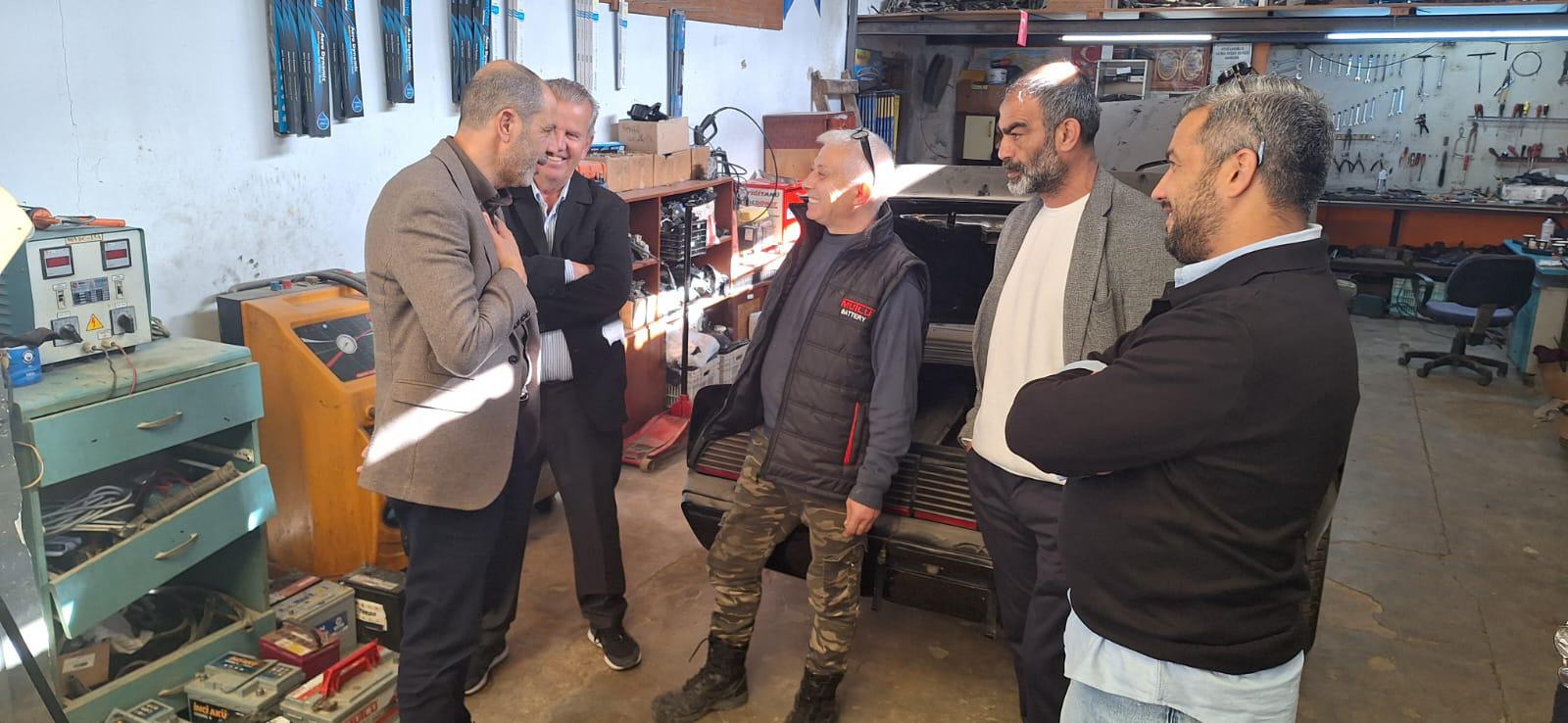 halkin-partisi-arastada-esnaf-ve-vatandasin-yeni-yili-kutlandi-1