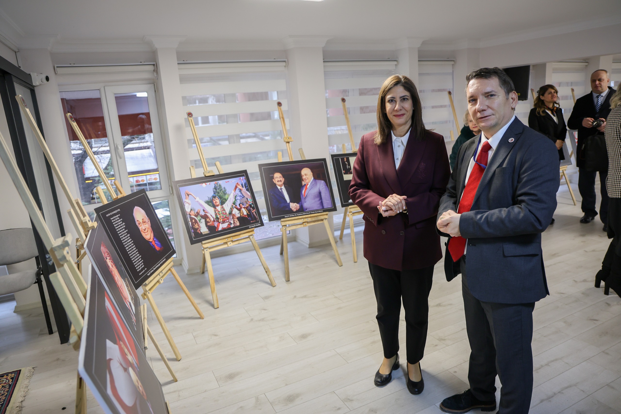 Ctp Genel Baskani Sila Usar Incirli Kibris Turk Kultur Dernegini Ziyaret Etti (2)