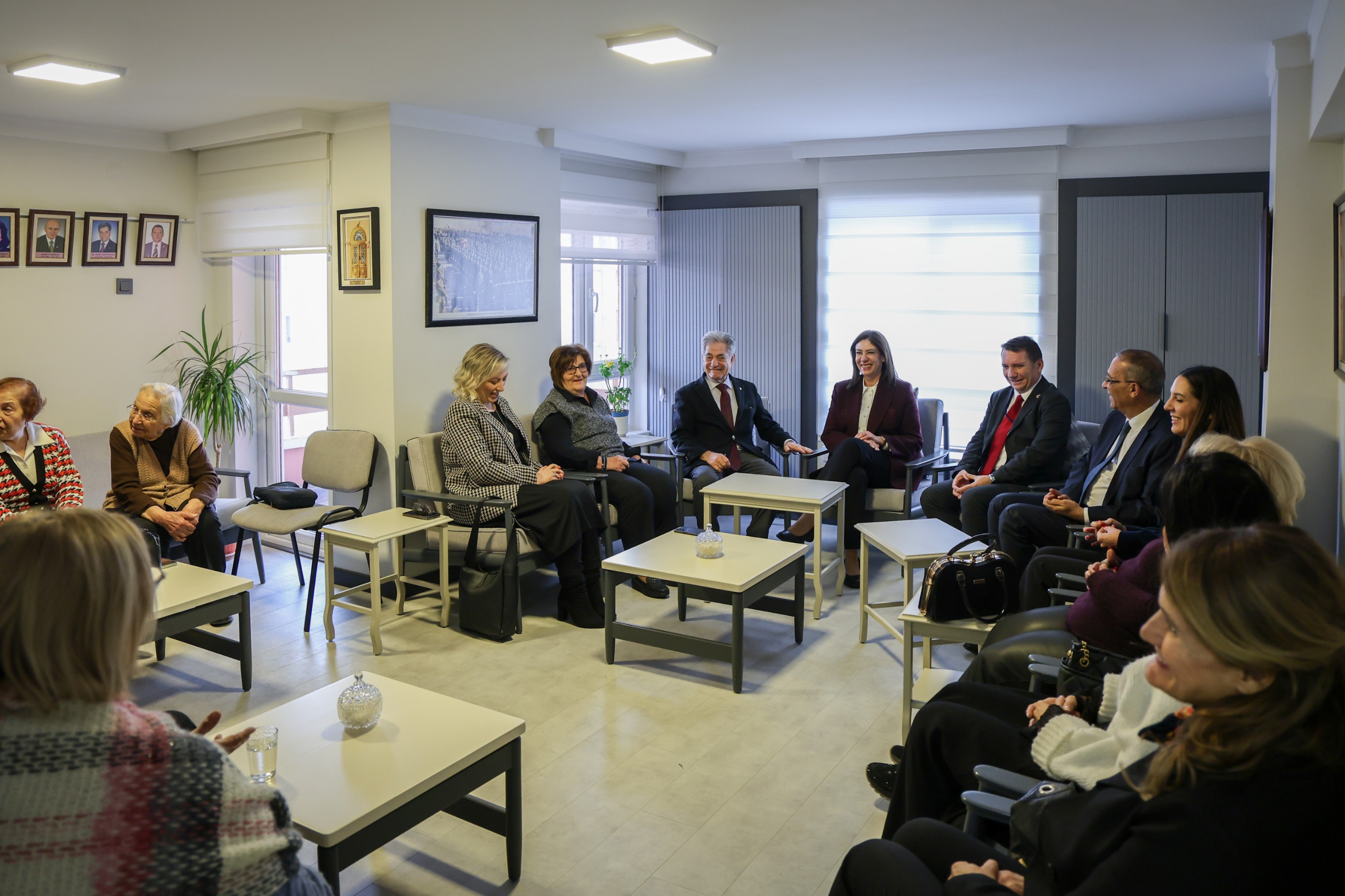 Ctp Genel Baskani Sila Usar Incirli Kibris Turk Kultur Dernegini Ziyaret Etti (4)