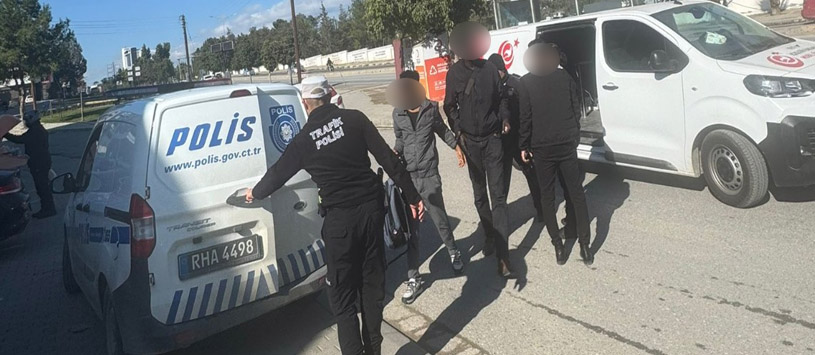 Kacak Yasamla Mucadelede Bolge Bazli Denetimler Sikilastirildi 12 Kisi Deport Ediliyor (3)