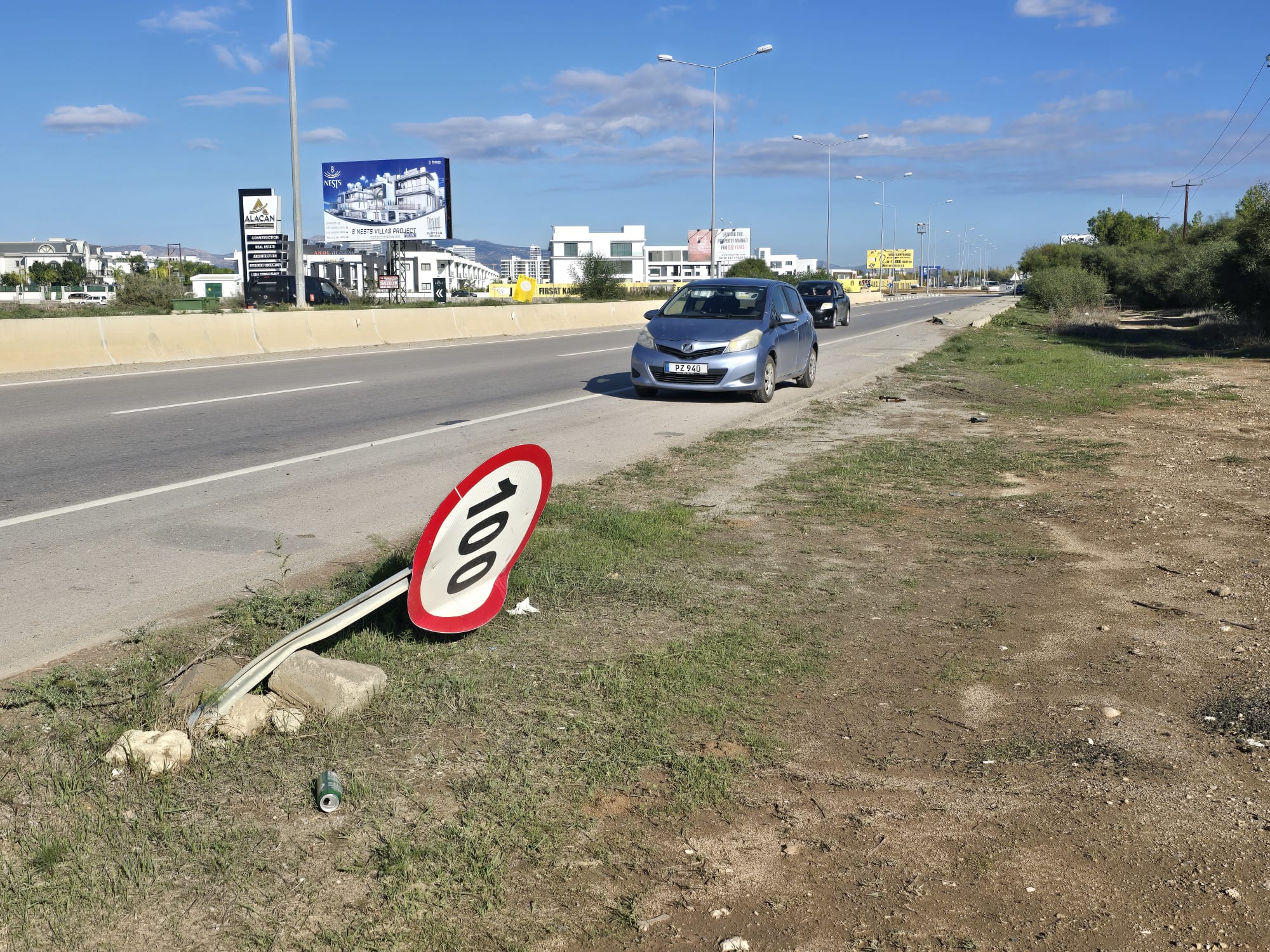 Kara Yollari Dairesi Kis Uykusunda Mi Yollardaki Ihmaller Tepki Cekiyor (3)