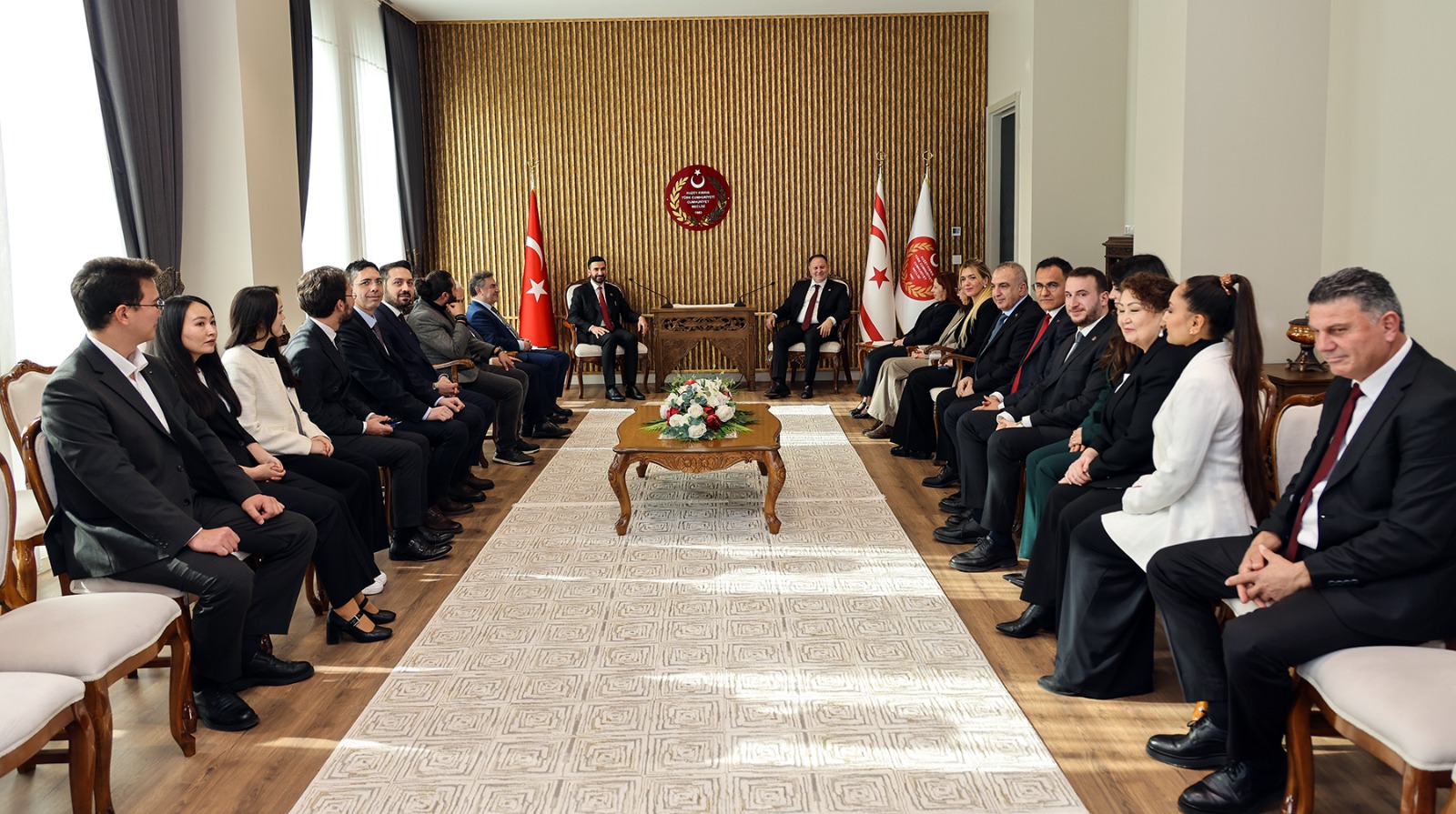 ozturkler-ab-donem-baskanligi-acilisi-adadaki-ayrimciligin-son-ornegi-1