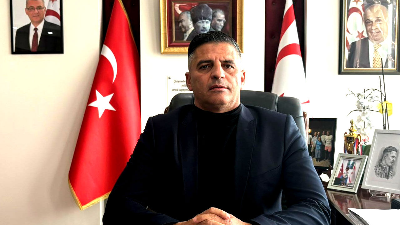 Ataser: "Bu yapı yeniden ayağa kalkacak!"