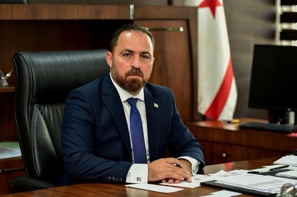 Bakan Hüseyin Çavuş