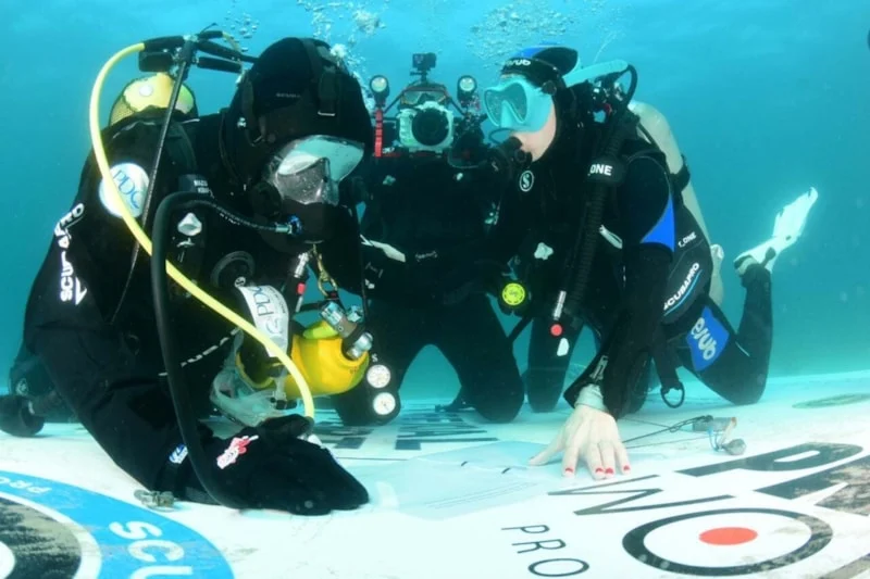 Mazlum Kibardan Guinness Rekoru 36 Saat Su Altinda Kaldi6