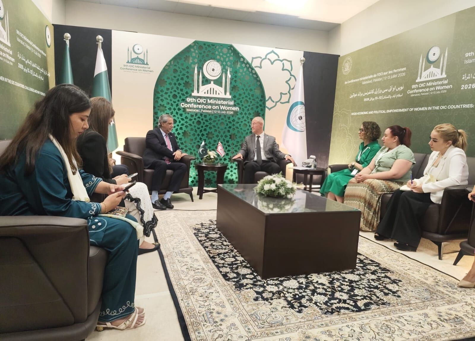 Hasipoglu Pakistan Adalet Ve Insan Haklari Bakani Tarar Ile Gorustu