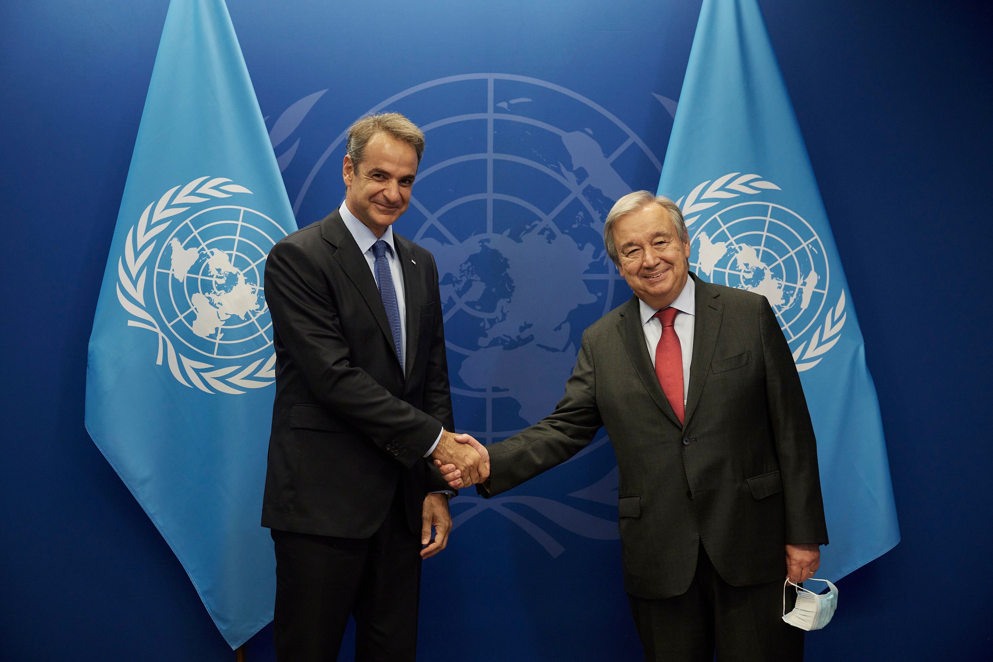 Guterres ile Miçotakis New York’ta Kıbrıs sorununu görüştü