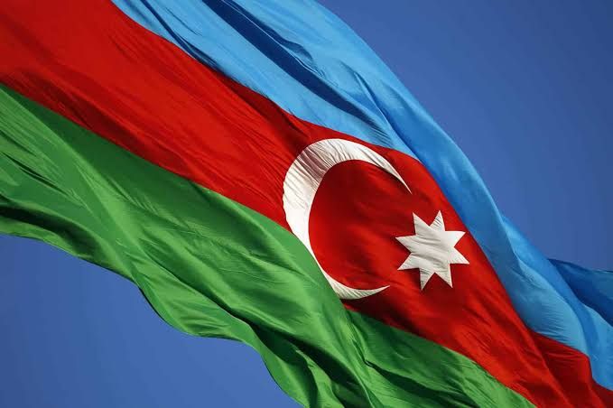 Azerbaycan 31 Türk vatandaşına giriş yasağı getirdi: Fatih Erbakan ve Ahmet Çakar listede