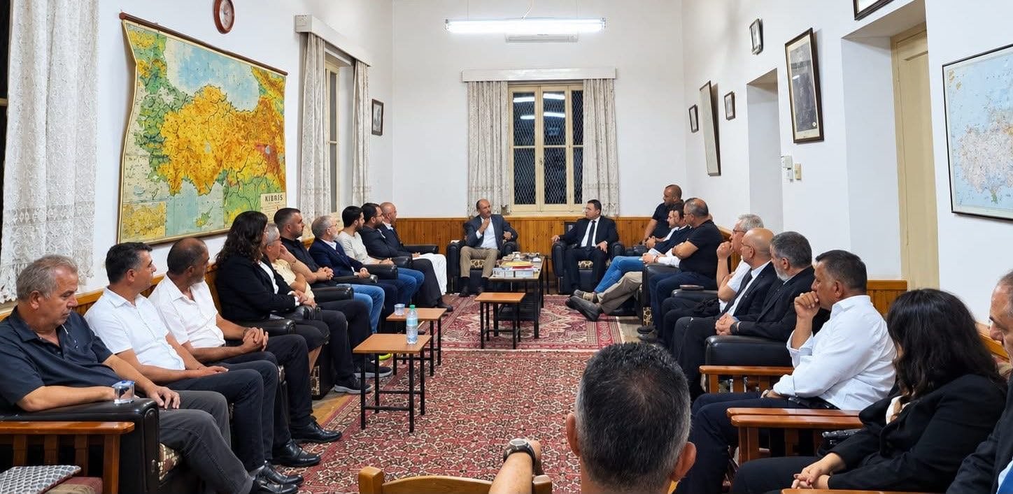 Özersay: Devleti yeniden ayağa kaldırmak boynumuzun borcudur